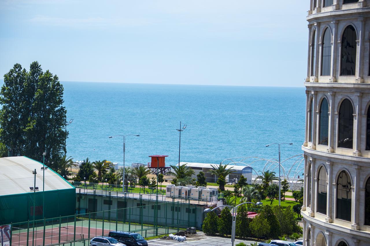 באטומי Apartment On Sherif Khimshiashvili Street 15B מראה חיצוני תמונה